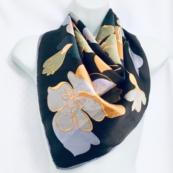 Large Green Gold & Blue Floral Printed Scarf - Picture 6 of 6